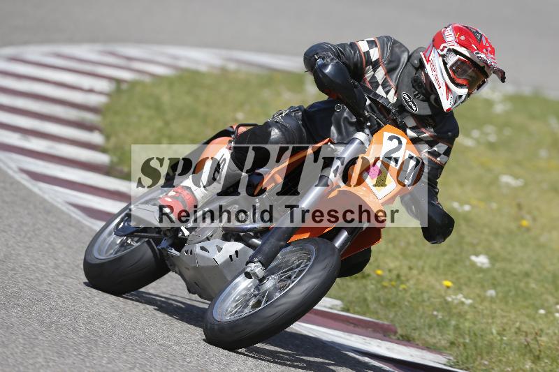 /08 17.04.2026  TZ Motorsport ADR/Gruppe gelb/27